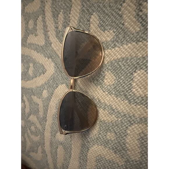 TAHARI Women’s Nude Enamel Gold Accent Cat Eye-rimmed Sunglasses TH895-GLDND - Picture 14 of 16